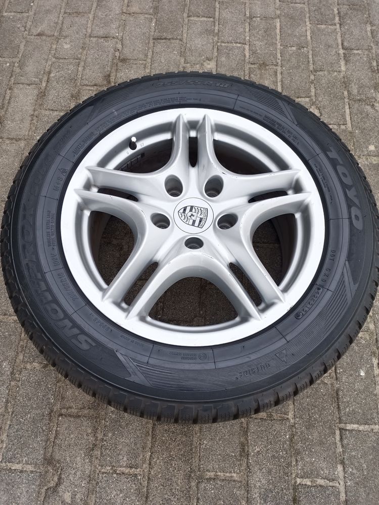 Porsche Cayenne felgi aluminiowe 18 cali oryginał 255/55/R18