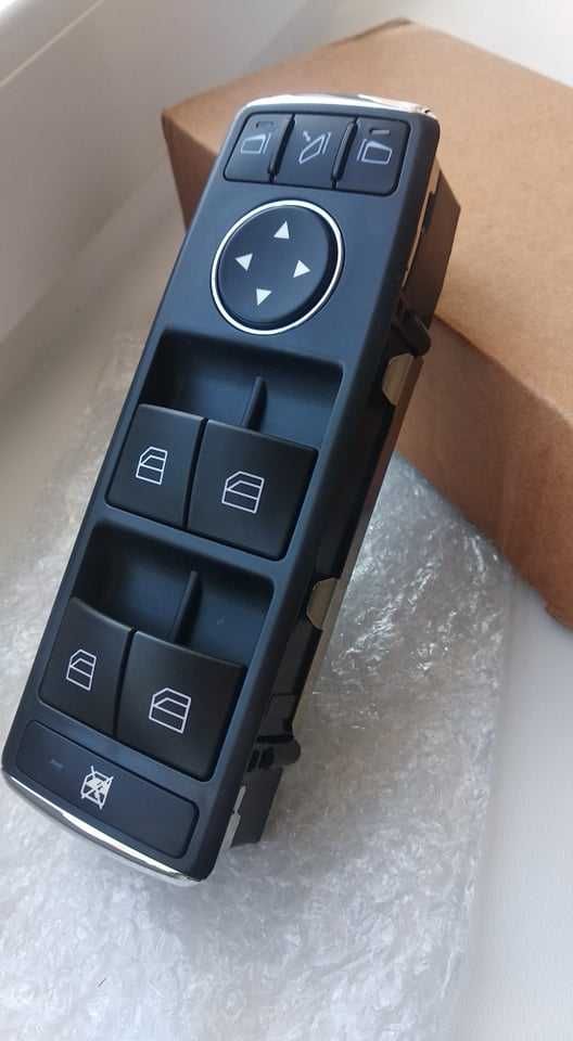 Переключатель стеклоподъемника Mercedes C200, C260, E260, E300