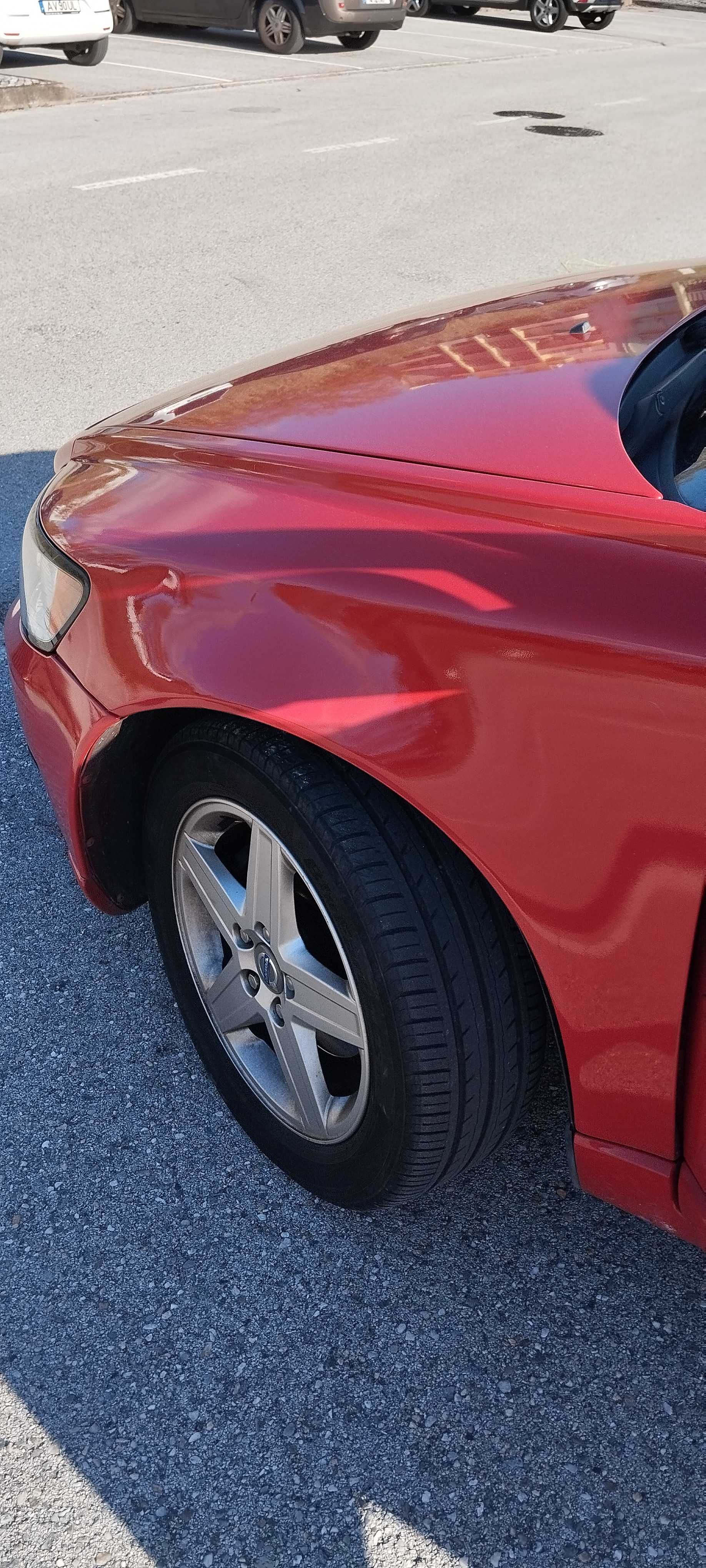 Carro em bom estado  geral