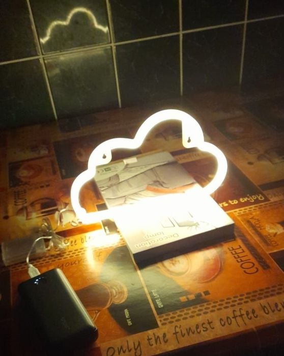 Світло на батарейки чи кабель