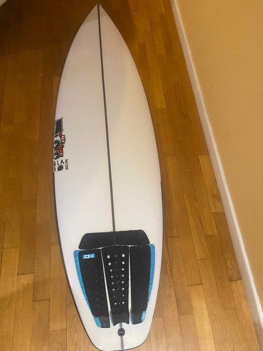 Prancha de Surf JS Black Box 2