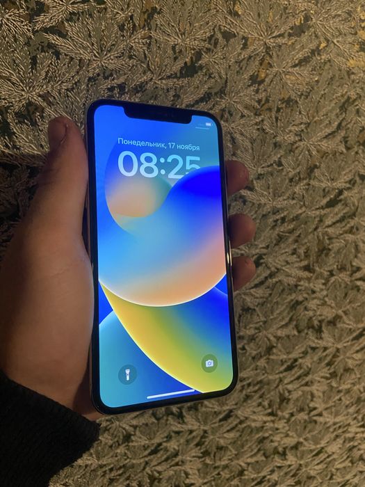 Айфон 10 х в идиальном состоянии