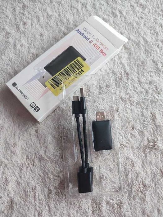 Bezprzewodowy adapter Carplay Adroid Apple