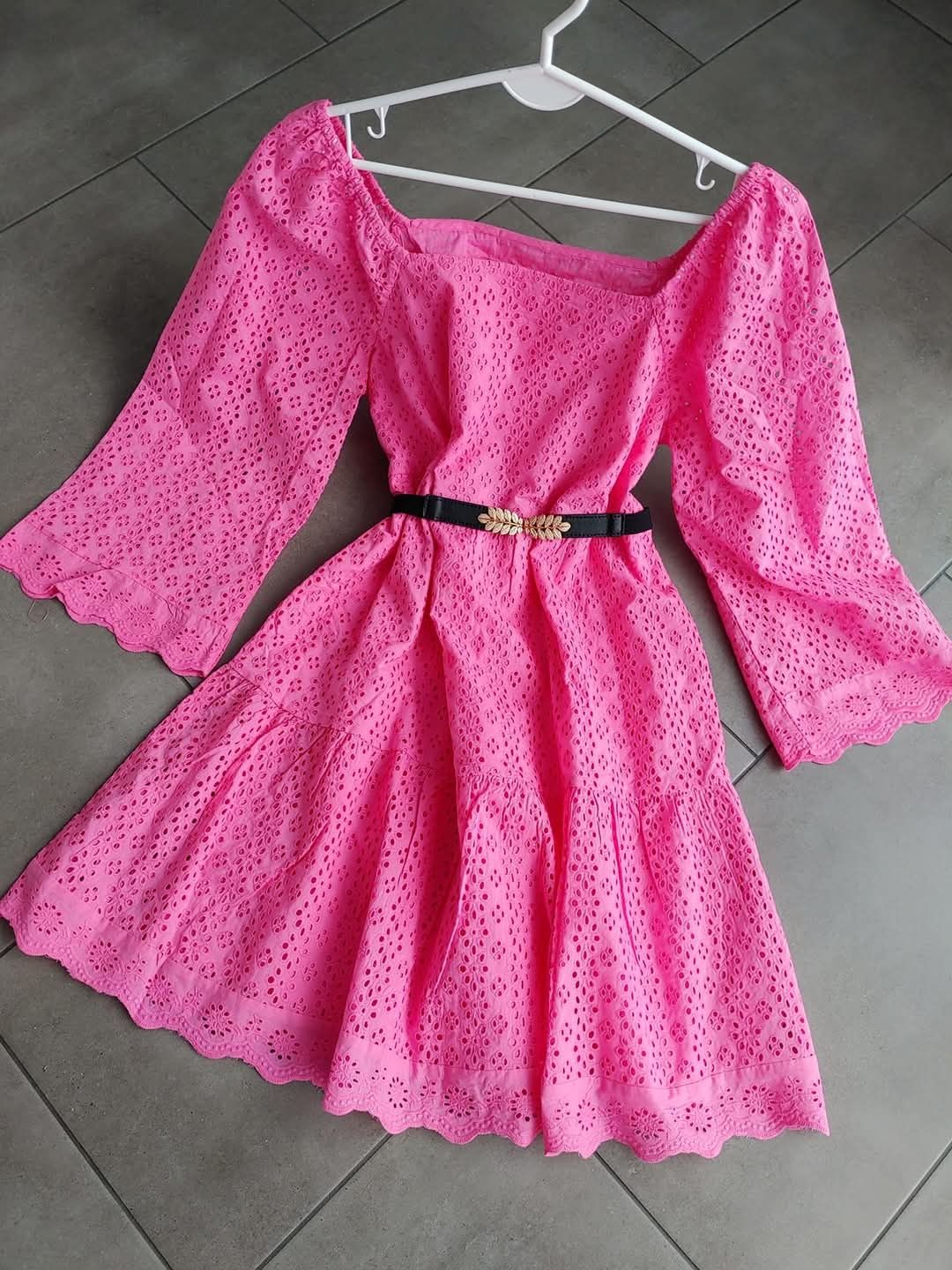 Sukienka ażurowa boho pink