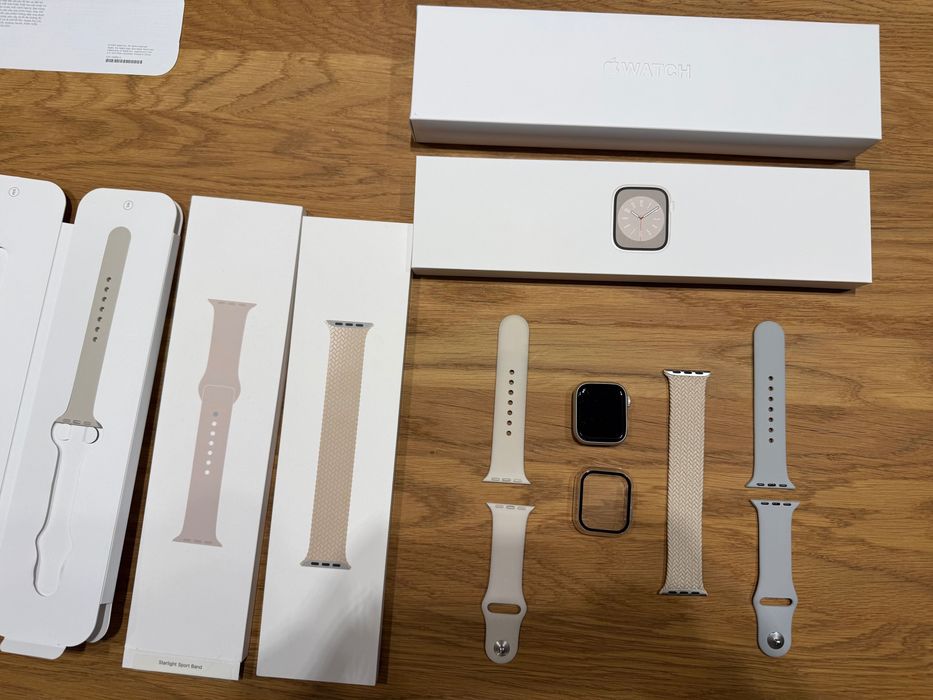 Apple Watch Series 8 GPS + Cellular 41mm aluminium księżycowa poświata