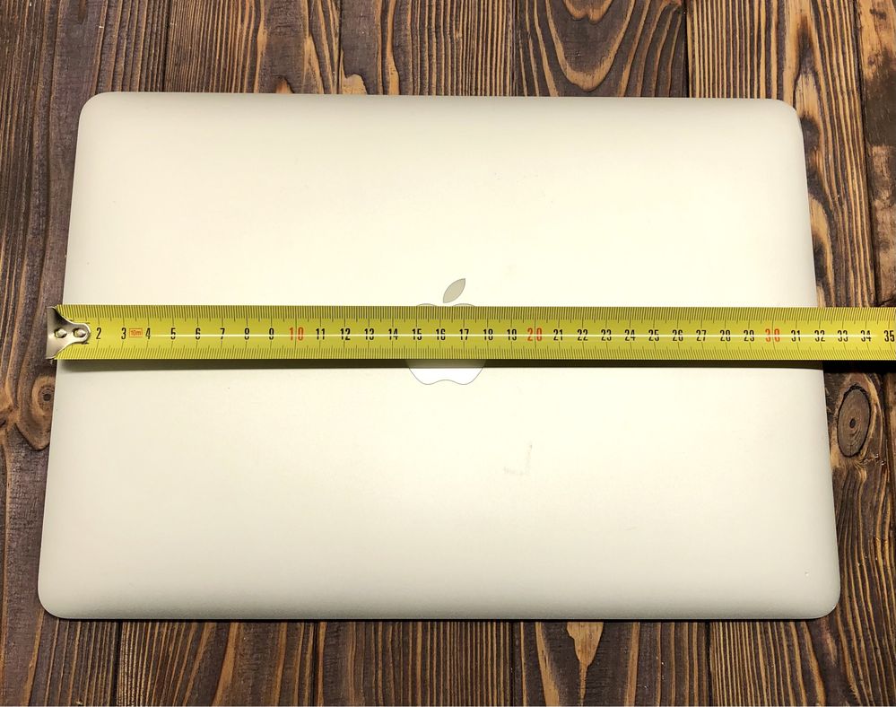 Задняя крышка матрицы Macbook Air A1304 13”/ Крышка на замену