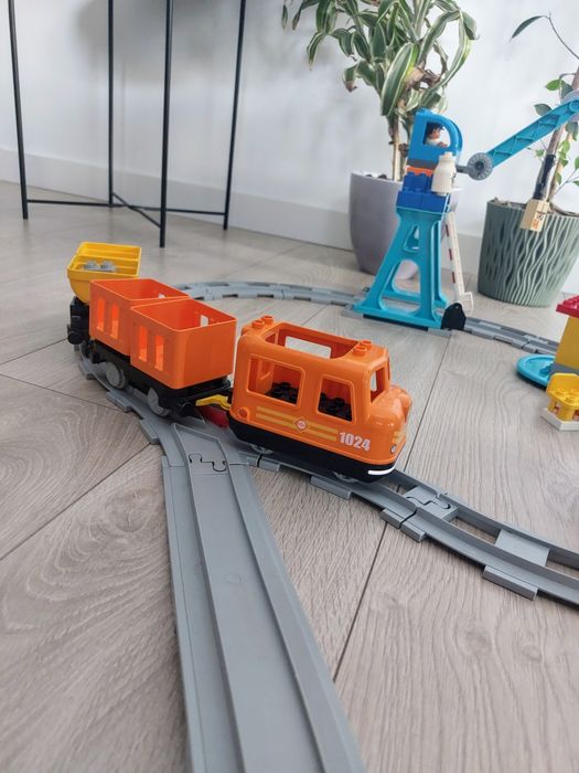 Lego Duplo - pociąg towarowy 10875