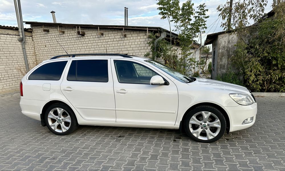Skoda A5 2011 рік 1.6 турбодизель, терміновий продаж