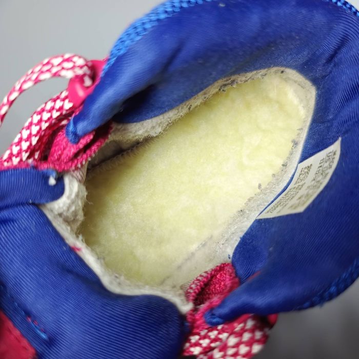 оригінальні утеплені Adidas р31 довжина устілки по факту  20см
ц799грн