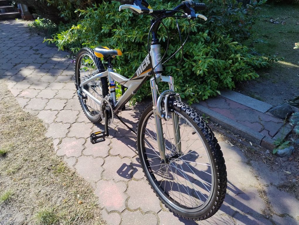 Alu 24' Giant z amortyzatorem górski MTB rower aluminiowy dzieciecy