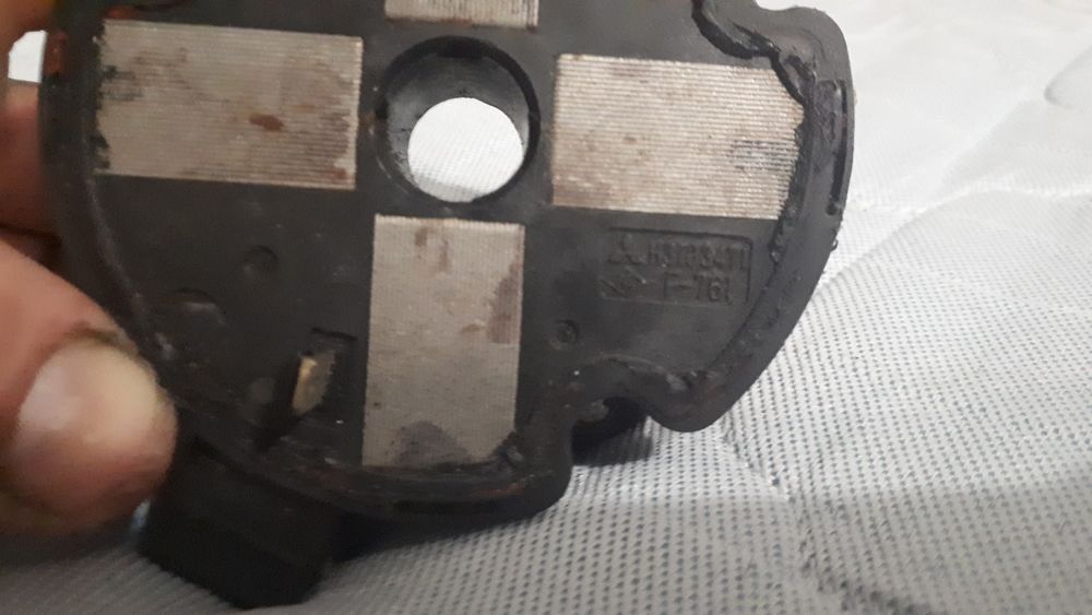 Катушка зажигания Mitsubishi 4G15 с трамблера.