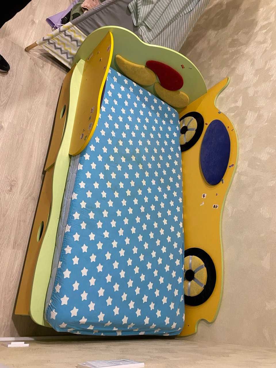 Детская кроватка Автомобиль с ортопедическим матрасом