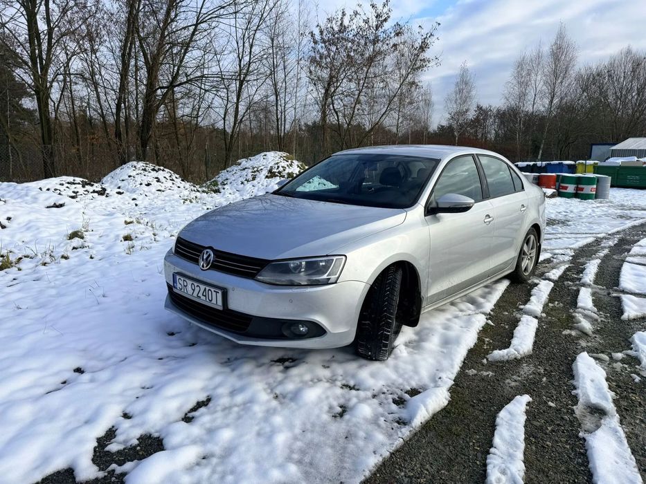 Volkswagen Jetta Volkswagen Jetta 1.2 • 2011 (rej.2012) • Salon Polska • Nowe Sprzęgło