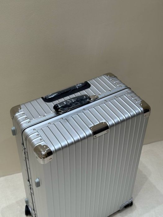 Чемодан Rimowa 925 series максимальна якість виконання валіза не ручна