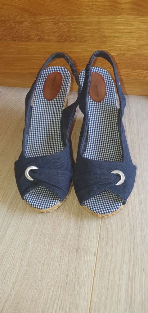 Espadryle sandały Tommy Hilfiger 40 41 stan idealny