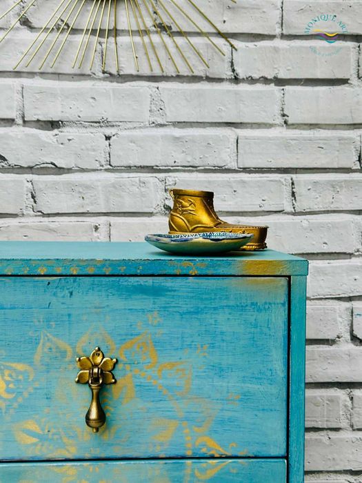 Turkusowa szafka z mandalą, orientalna, ciekawe uchwyty, wysyłka