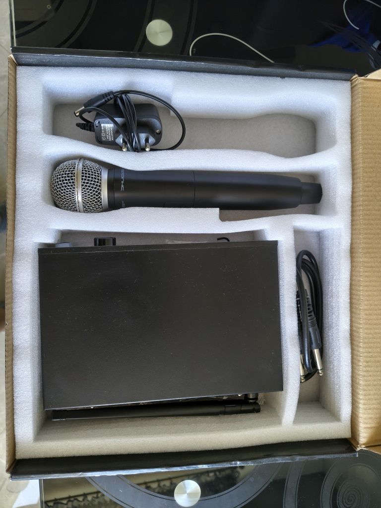 Profesjonalny zestaw mikrofonowy SDR1201