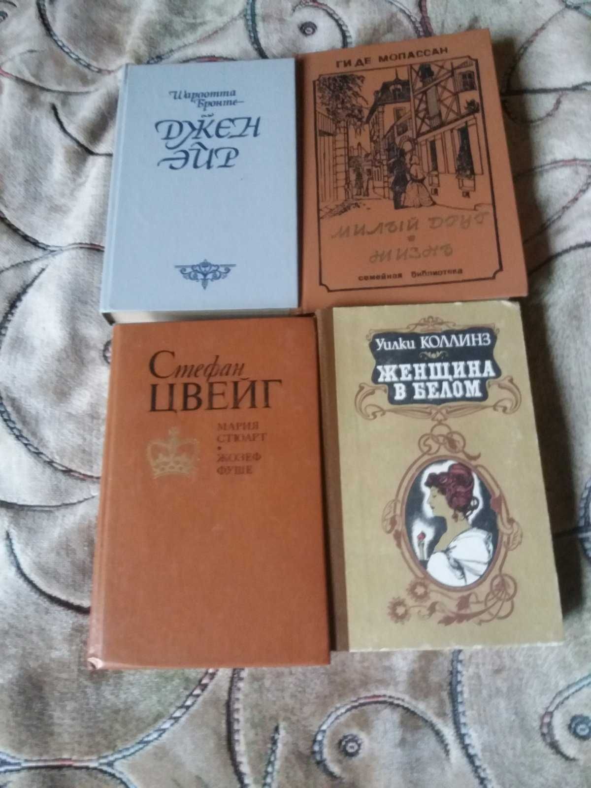 книги  з домашньої бібліотеки