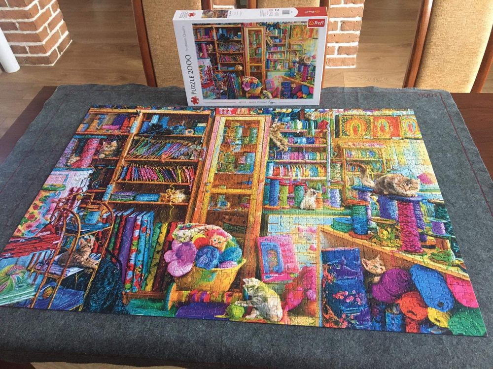 Puzzle trefl 2000 koty