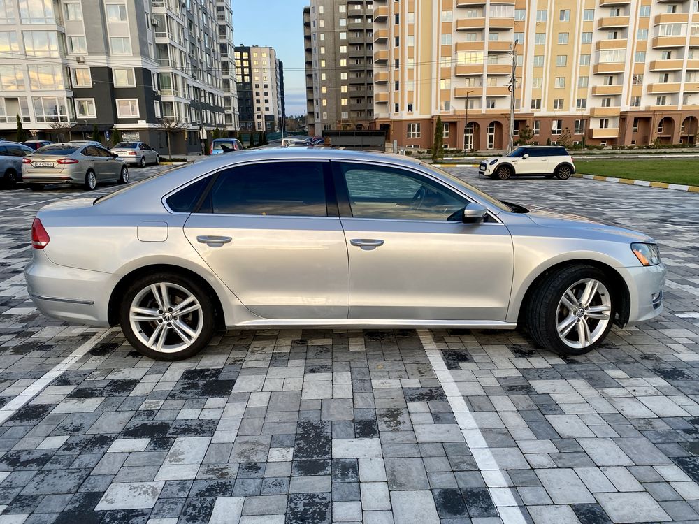 VW Passat мінімальний торг