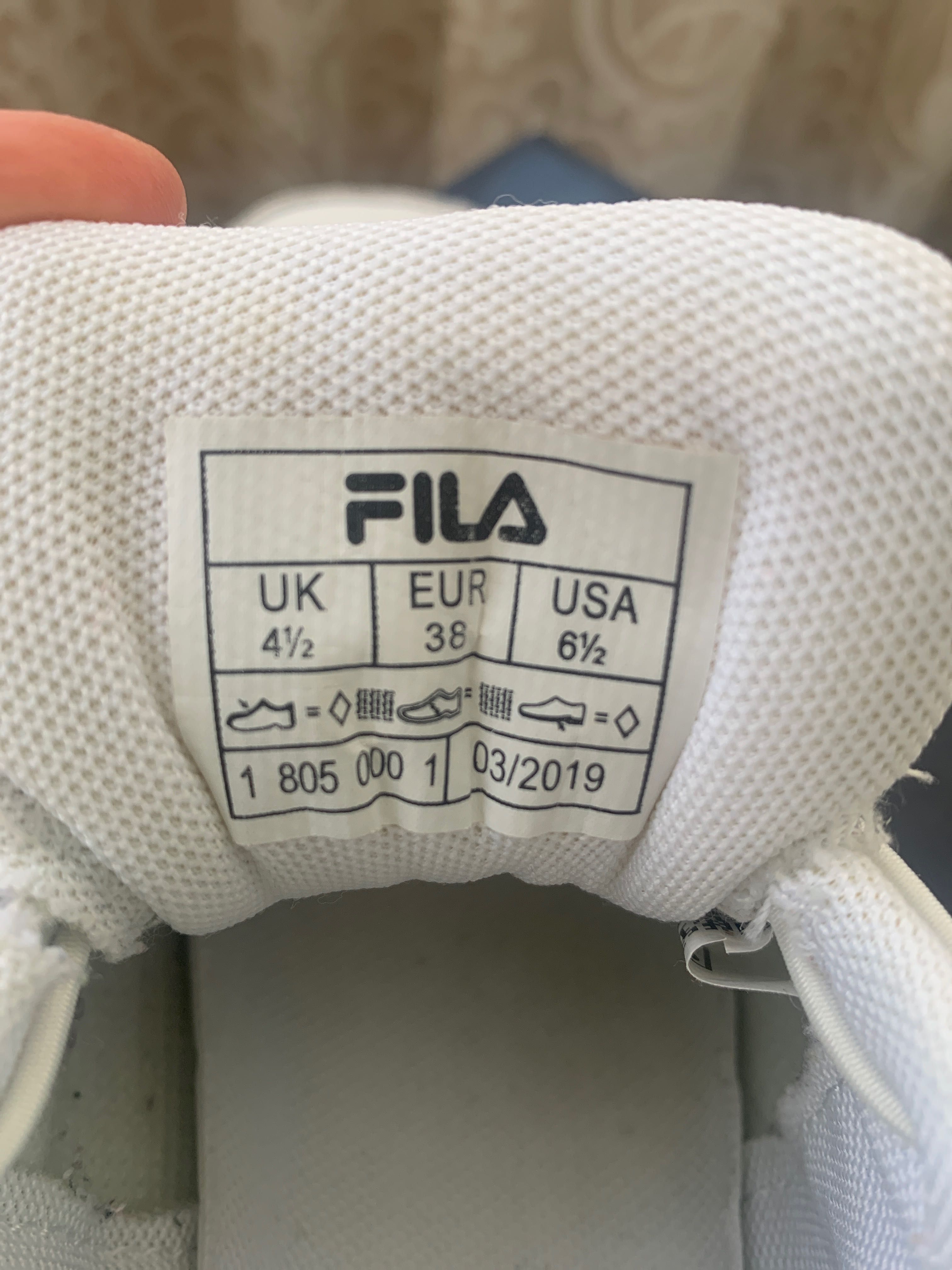 Кросівки  FILA ( оригінал)