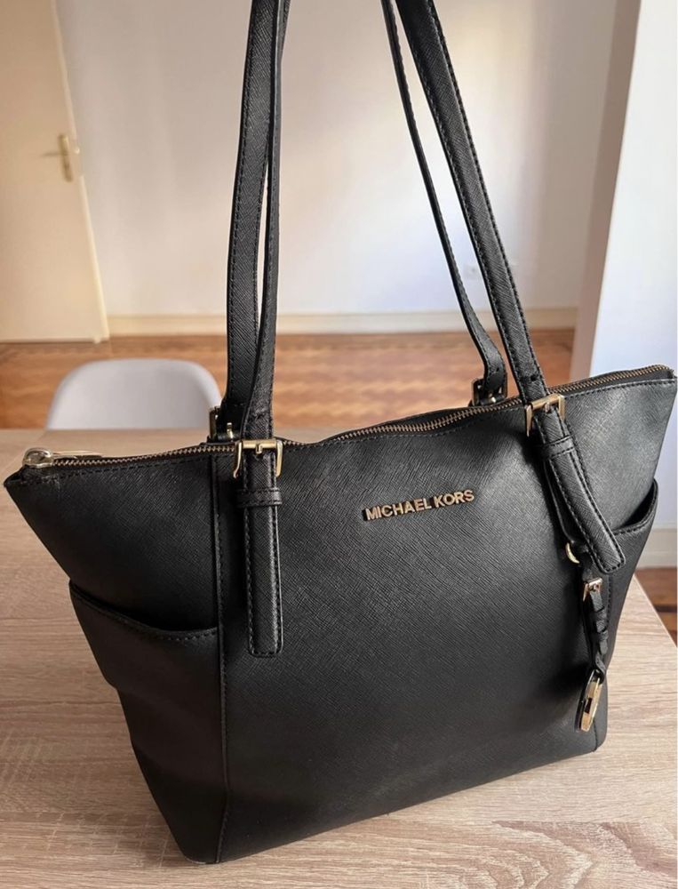 Michel Kors bag - mala mulher