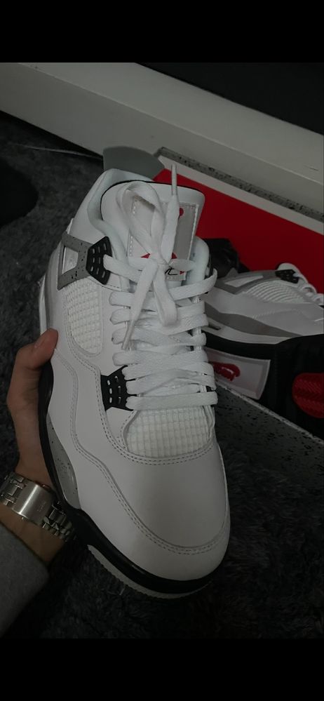 Nike Air Jordan 4 White cement