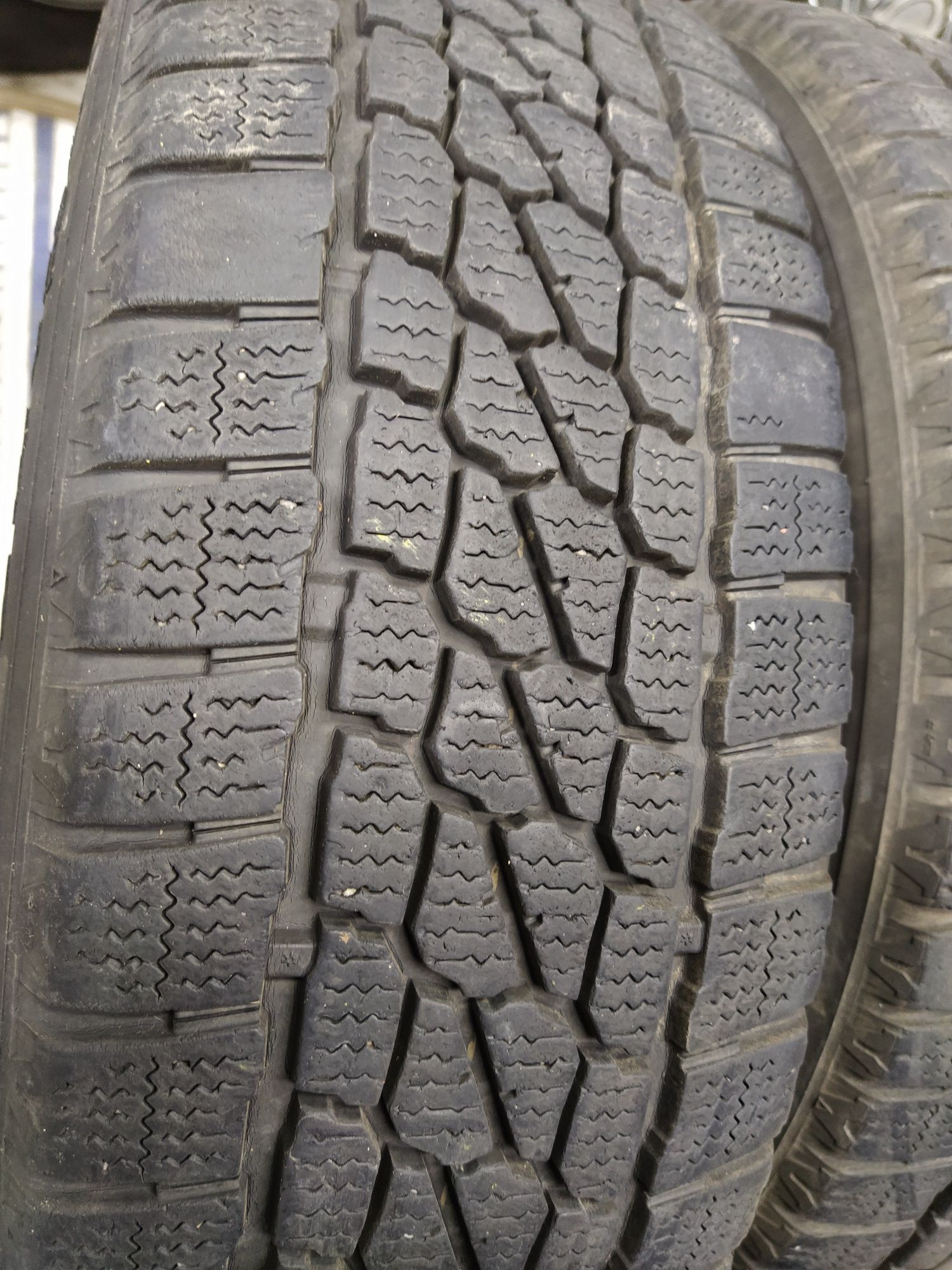 1 Opona zimowa 195/65r16C FIRESTONE 2019r 7mm