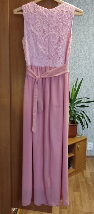 Продам платье нарядное