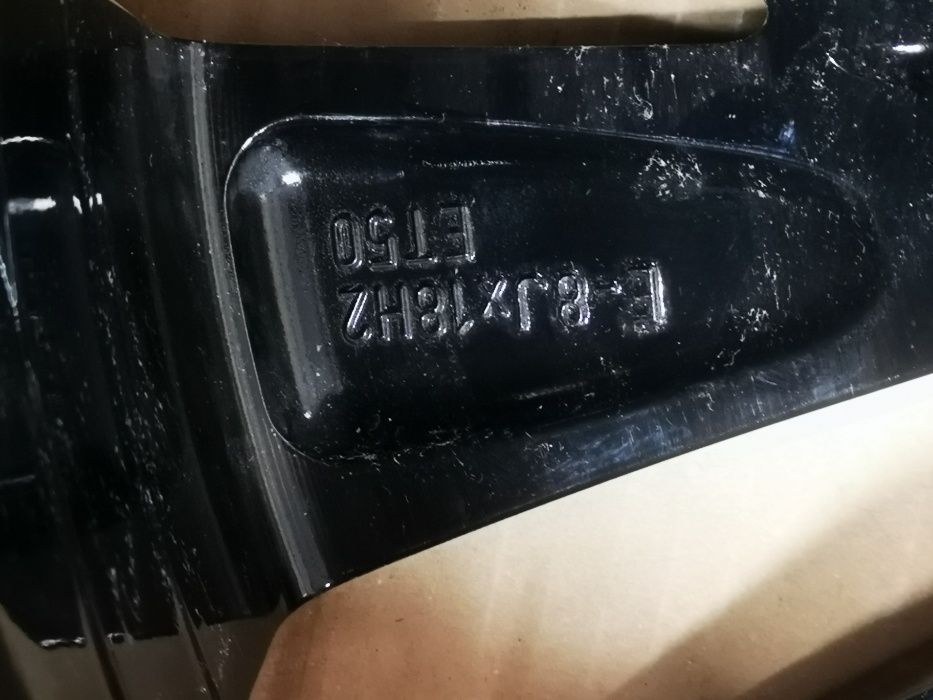 felga vw t5 t6 t6.1 7LA 18''