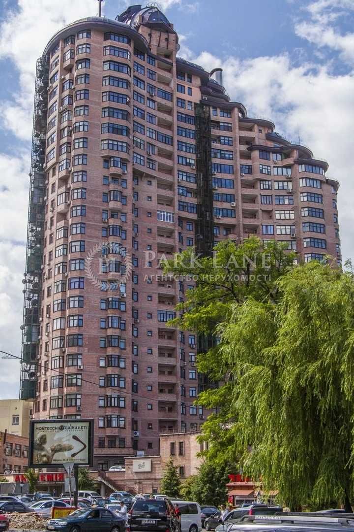ТЕРМІНОВО! 3 кімн 137м Коновальця Євгена (Щорса) 36б, Юний Орел