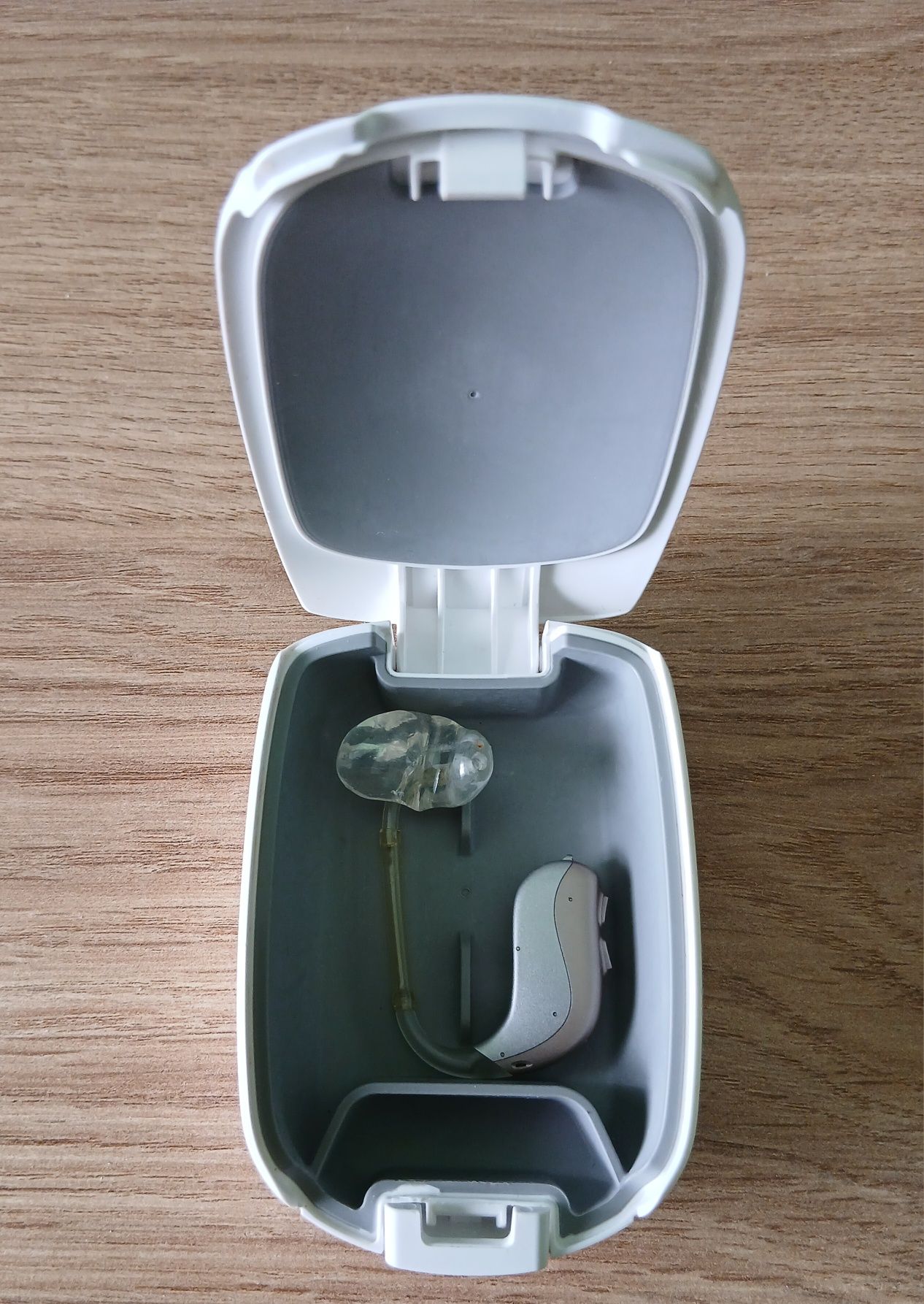 aparat słuchowy Bernafon ZR1 B 105