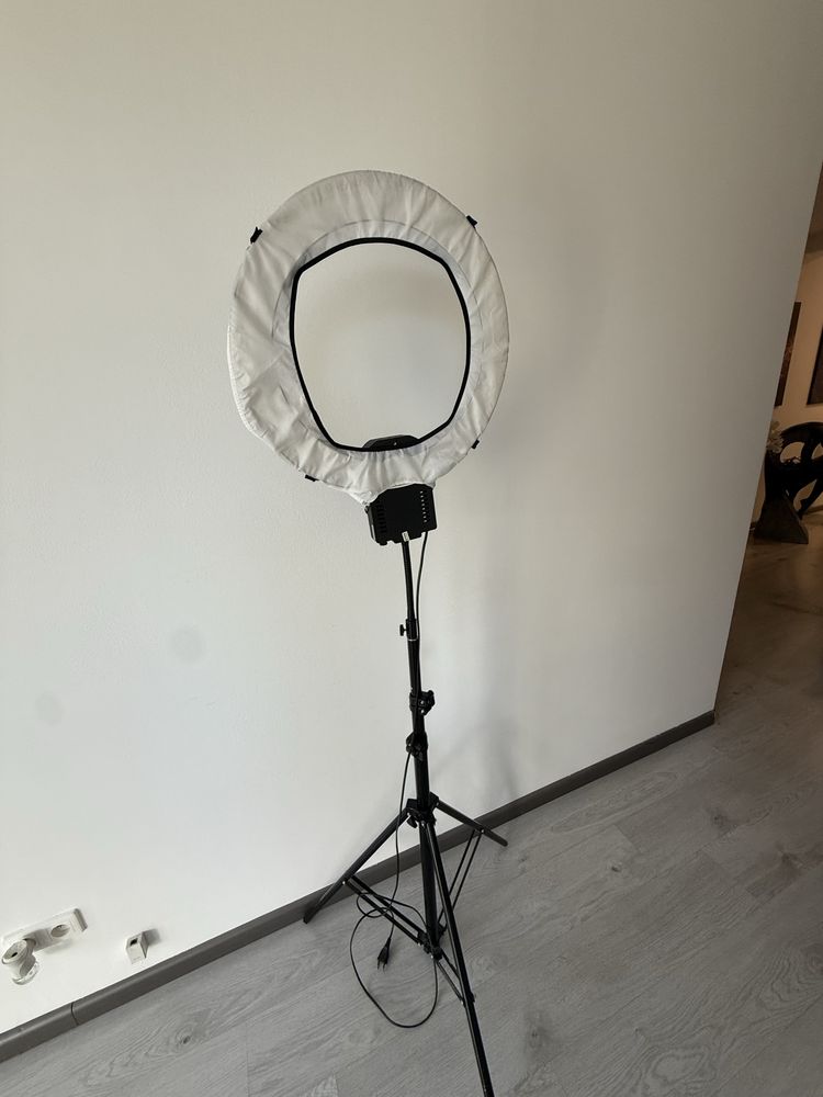 Lampa pierścieniowa Ring kosmetyczna