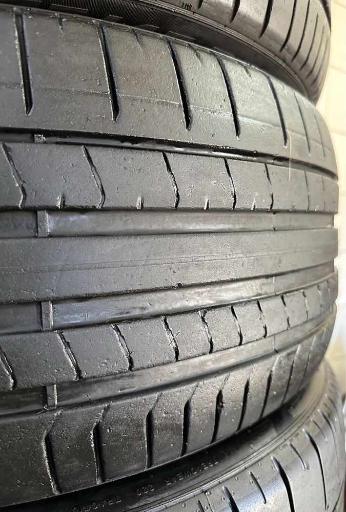 275/45R21-315/40R21 разно широкие.