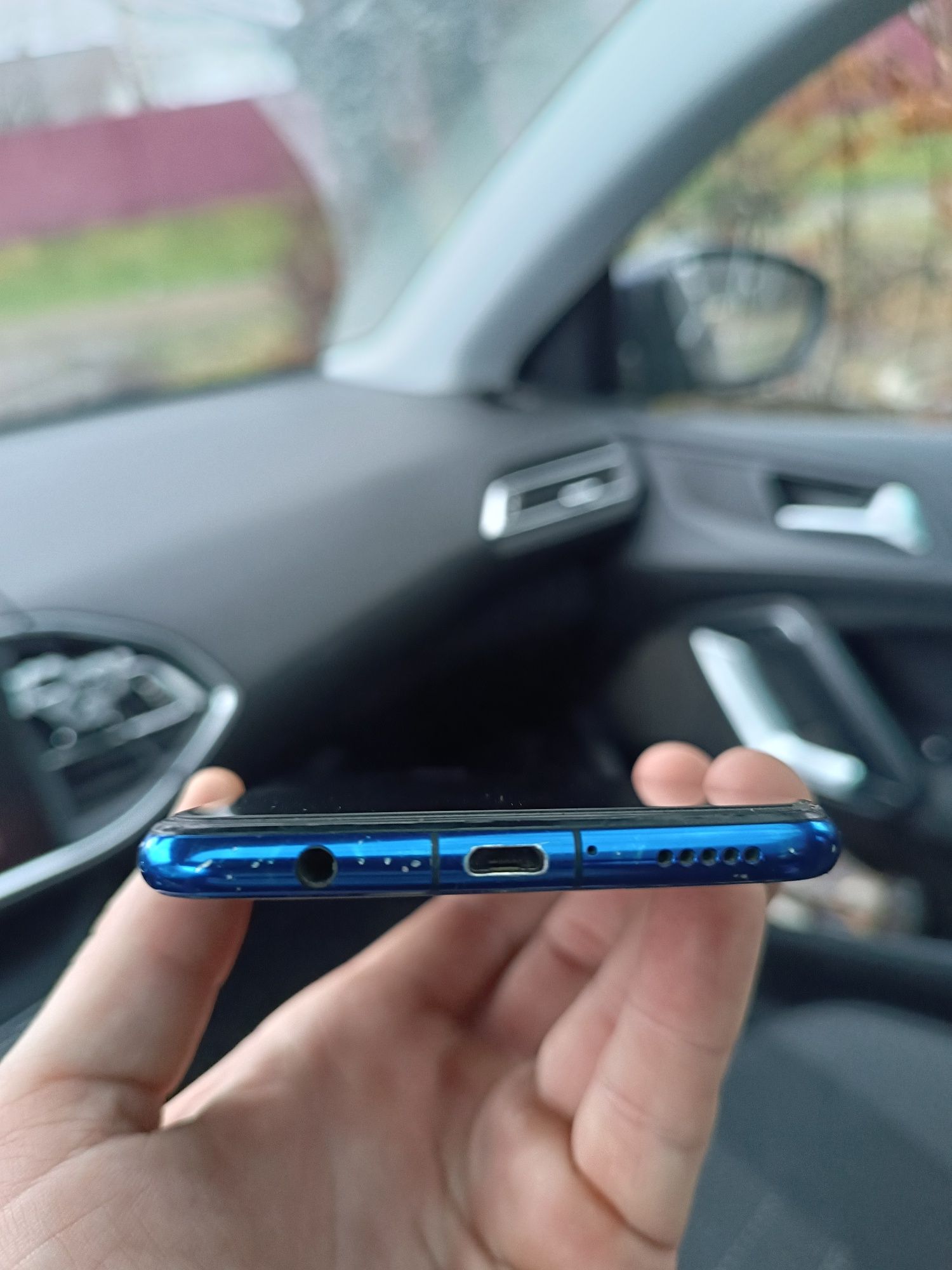 Huawei P Smart+ 4/64Gb