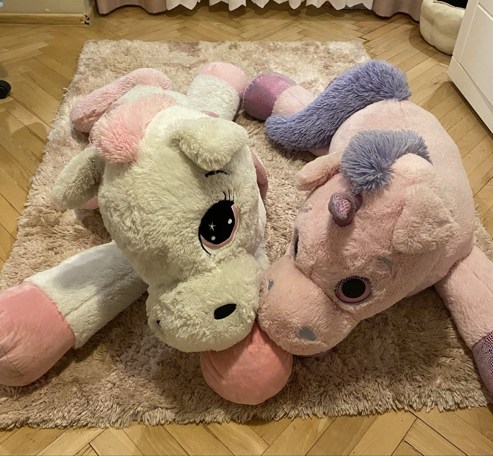 Maskotka jednorożec Smiki