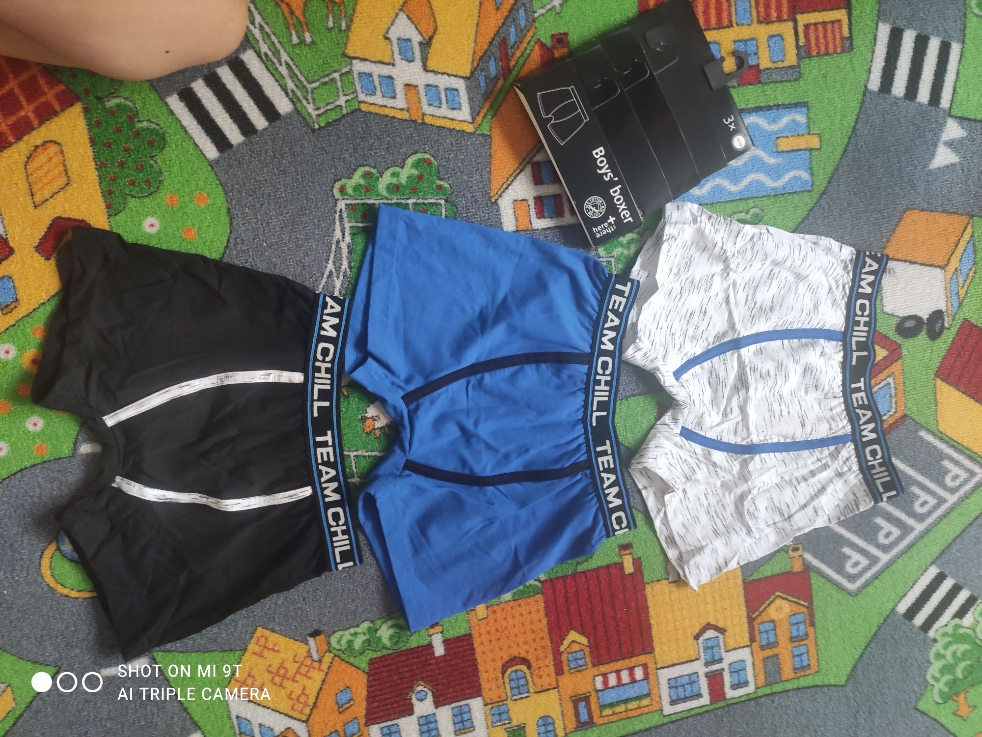 Bokserki C&A nowe3pak r.122/128