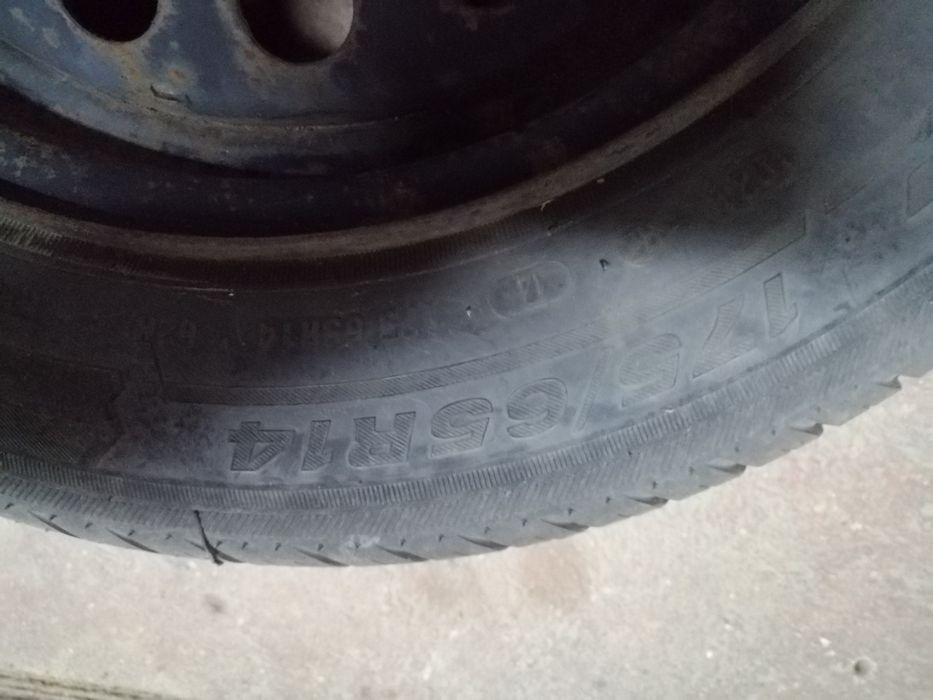 Komplet felgi 14'' opony Renault Thalia