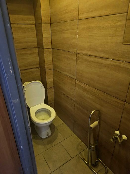 wynajem warsztat hala magazyn 130 m2 pomieszczenia socjalne parking 5a