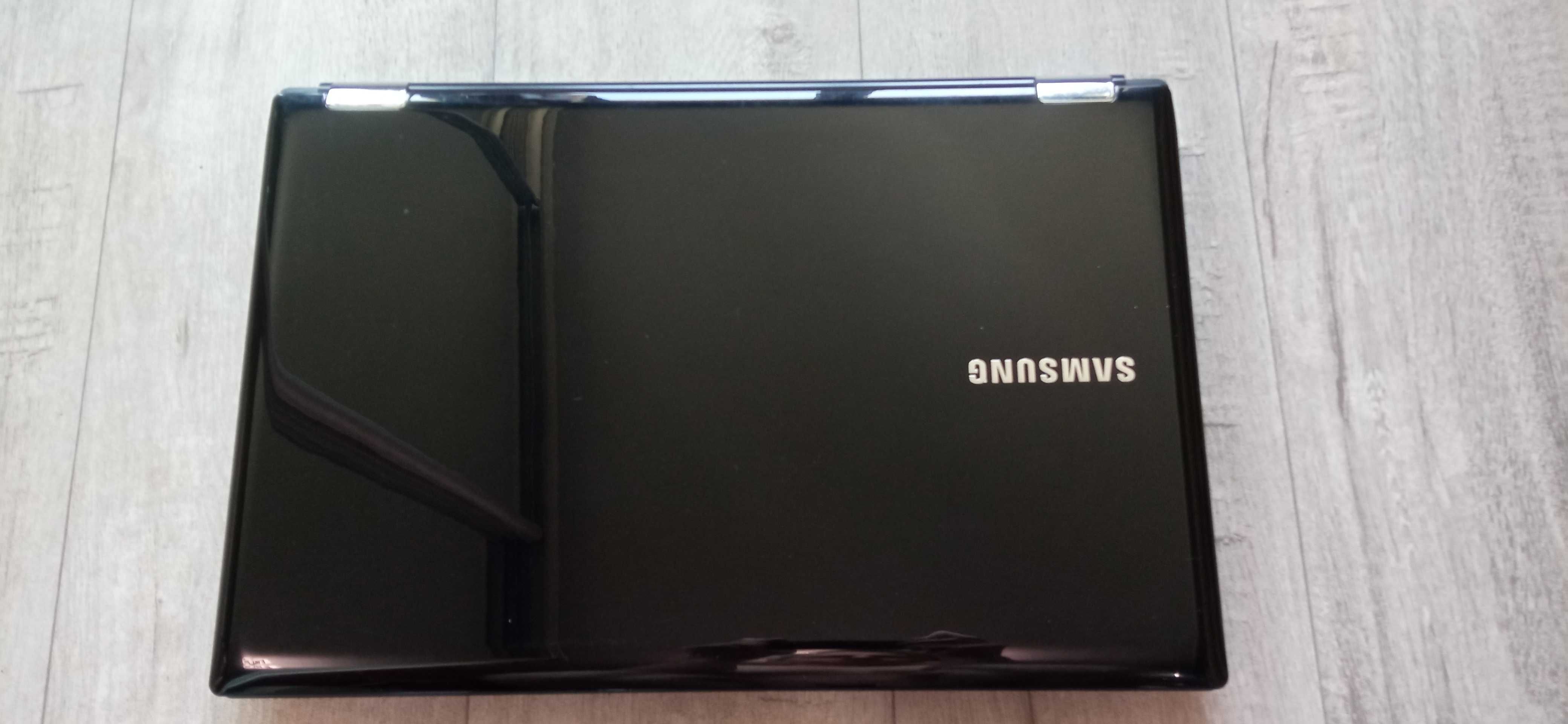 Ноутбук Samsung RC728 Core i5, GT 540M, ОЗУ 12 GB, HDD 1 TB