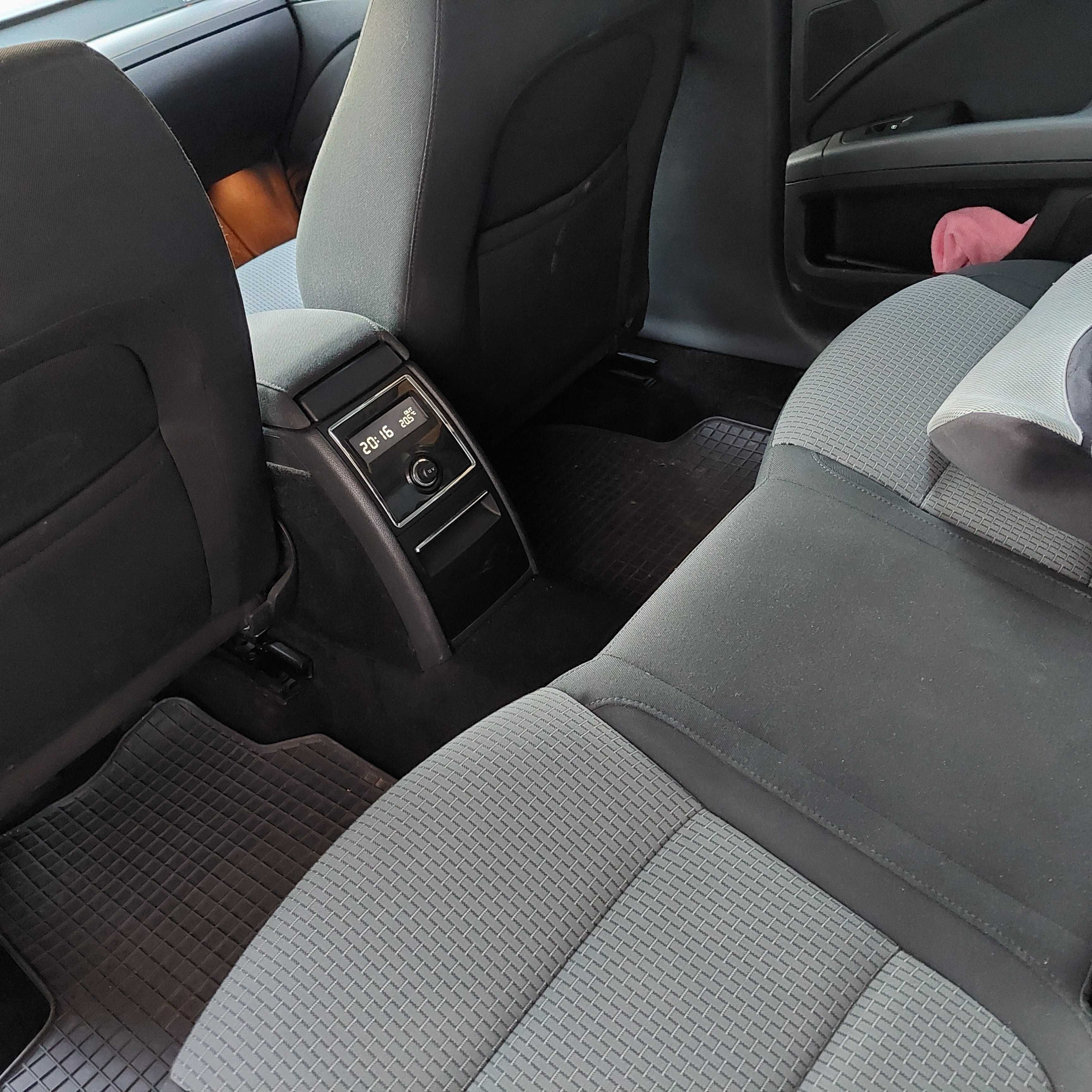 Skoda Superb 2009r 2.0 tdi