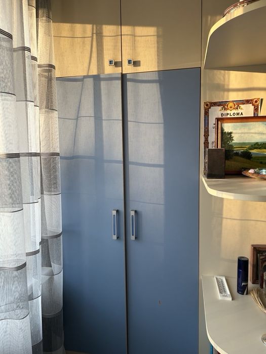 Комплект меблі в дитячу кімнату, кровать, компютерний с