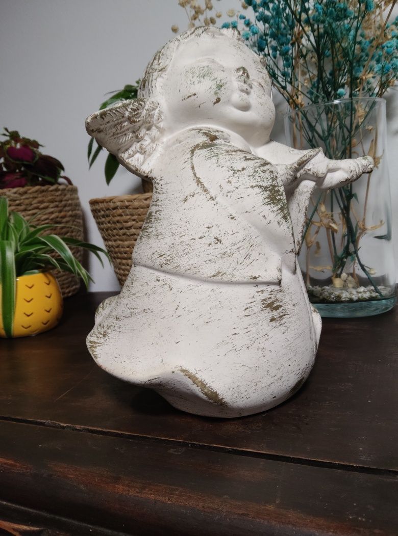 Anjo em cerâmica, estilo shabby chic