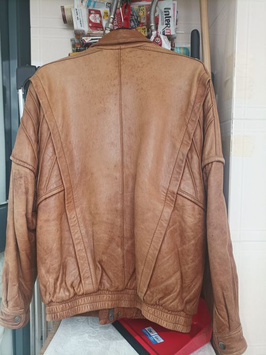 Casacos em pele genuína