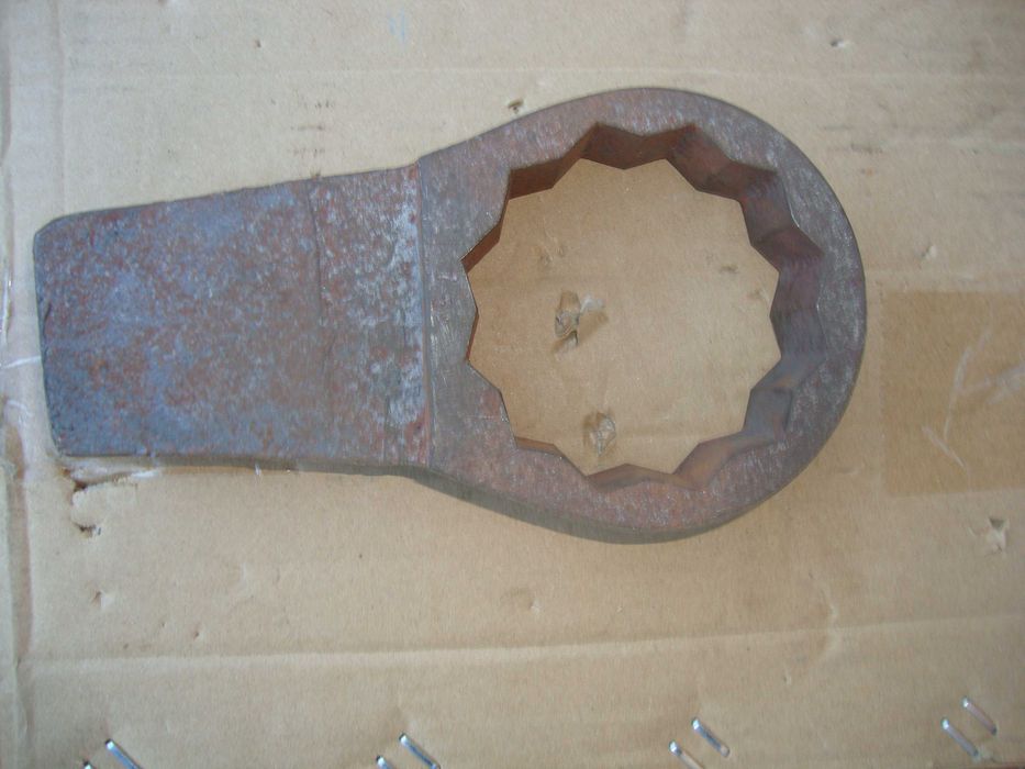 Ключ накидной ударный 75