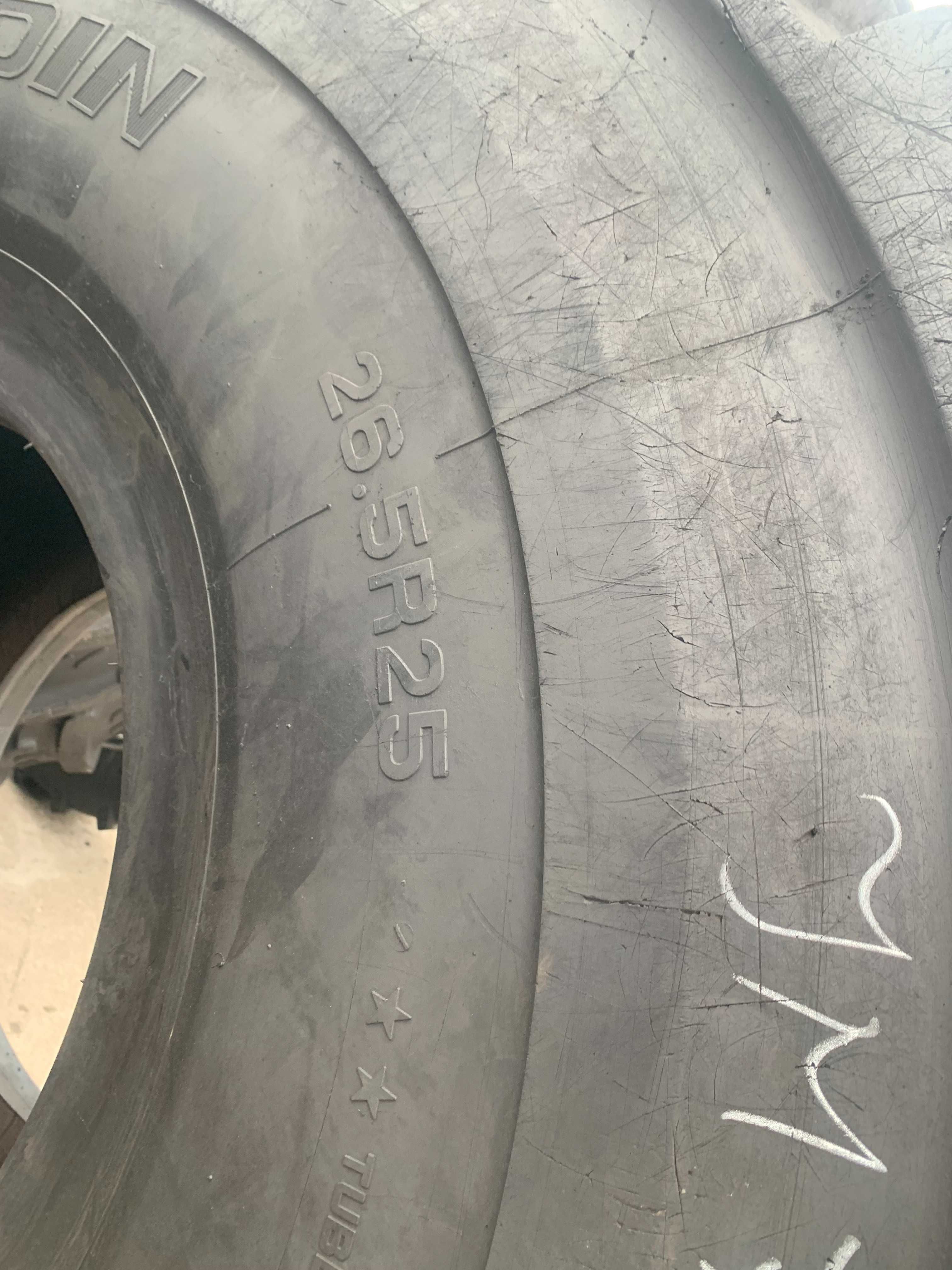 26,5R25 Double REm5 JM746