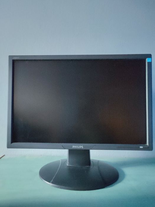 Monitor Philips HWS8200Q