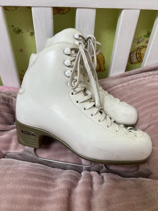 Risport RF4 245 ковзани