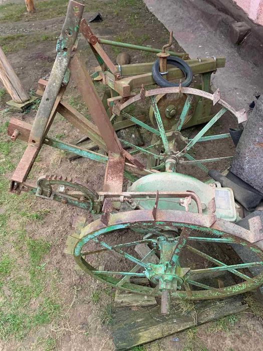 Продам копачку у хорошому стані