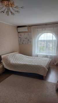 Продам 2х кімнатну квартиру Г.Кондратьєва 211